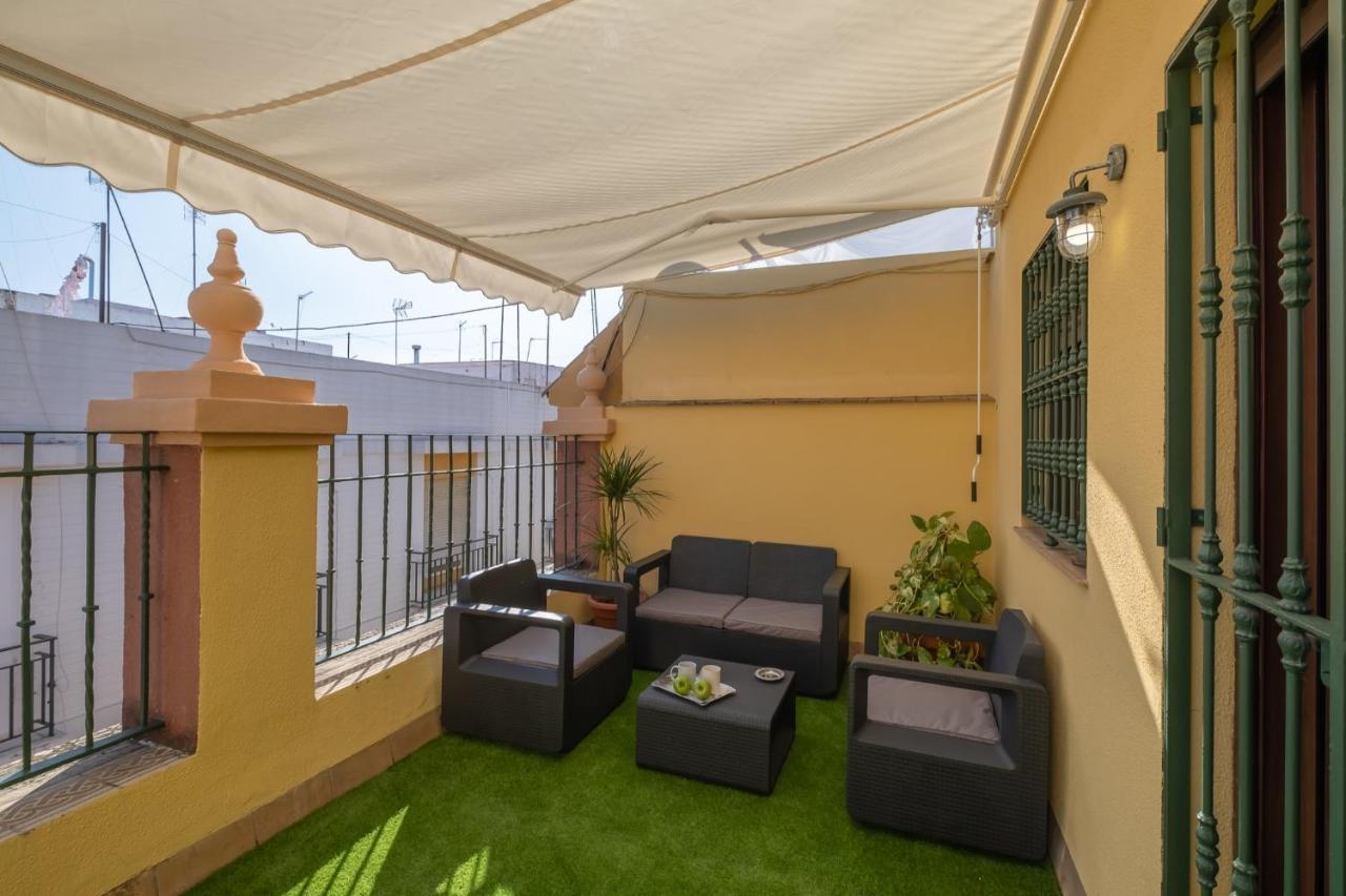 Triana Penthouse Apartment เซบีญา ภายนอก รูปภาพ